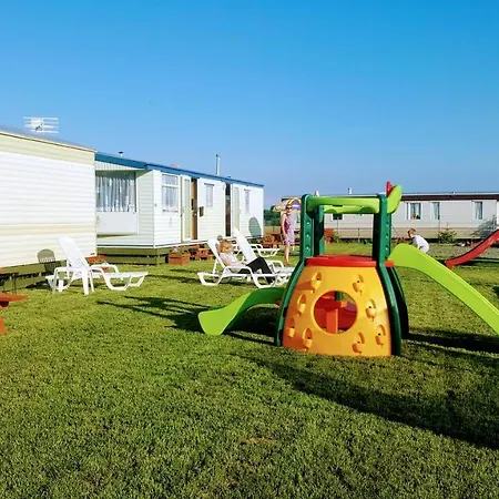 Verano Ii Domki Holenderskie Hébergement de vacances Ustronie Morskie